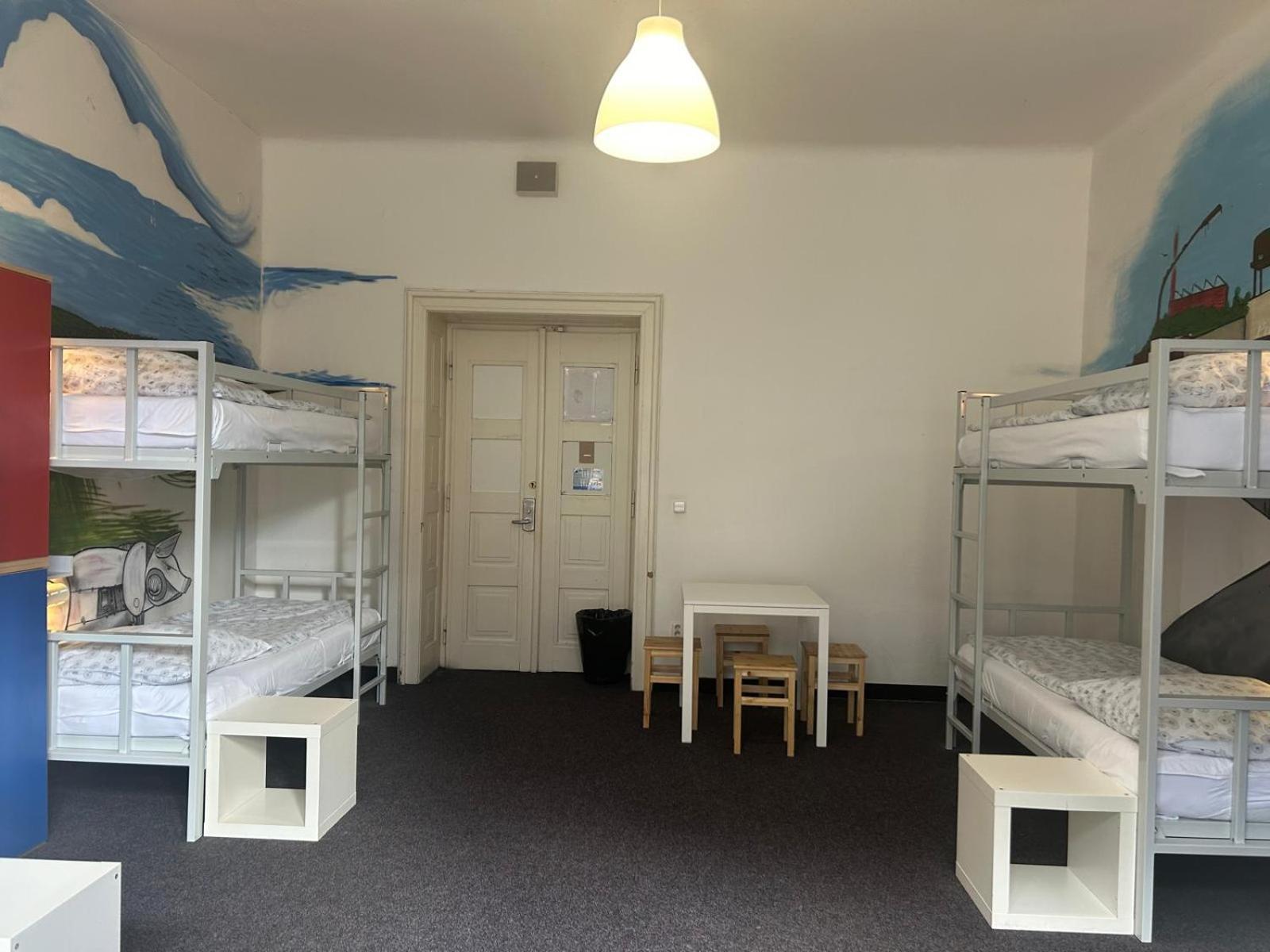 Downtown Hostel Praga